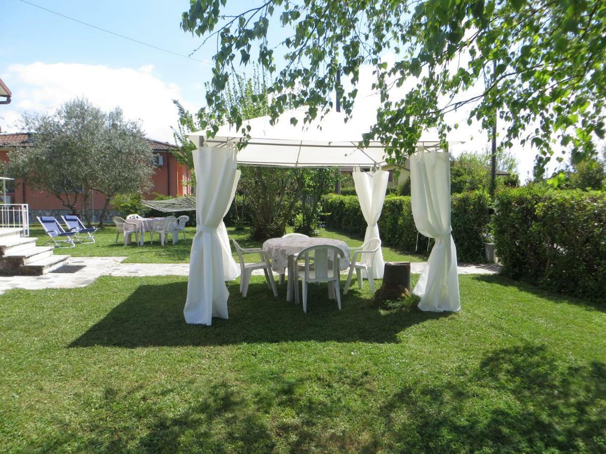 La Mimosa Chic Pietrasanta Exterior foto